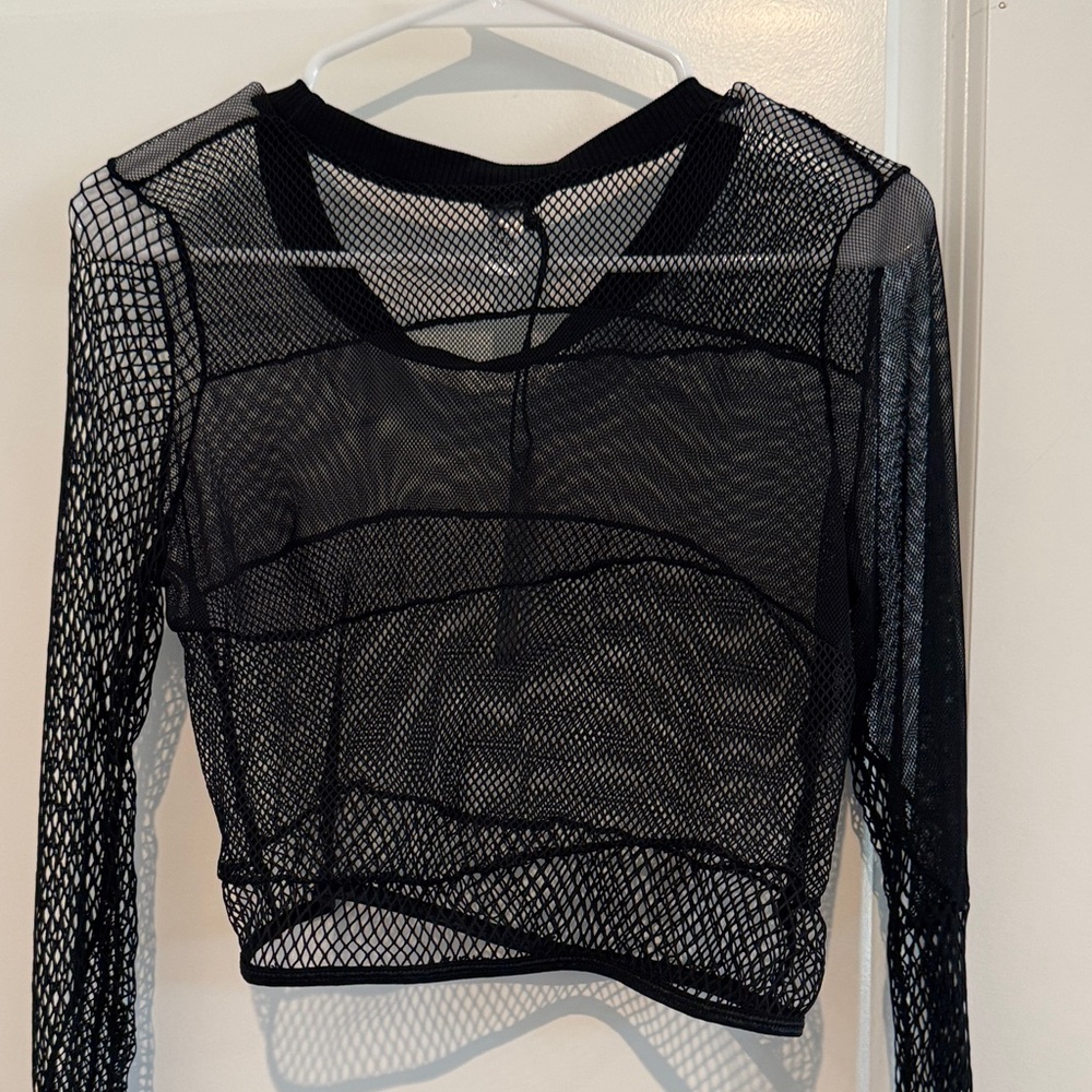 NWT Black Mesh Crop Top - Picture 3 of 3